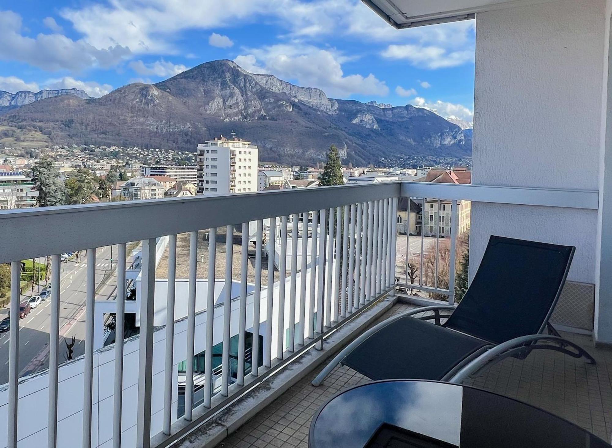 アヌシーMont Royal Balcon Et Piscineアパートメント エクステリア 写真